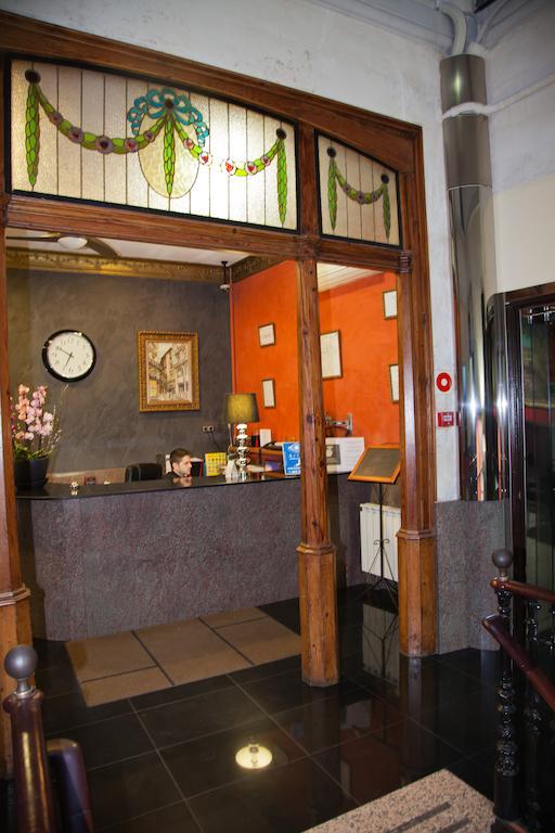 Hostal Paris Barcelona Exteriér fotografie