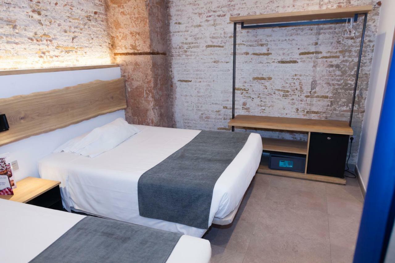 Hostal Paris Barcelona Exteriér fotografie